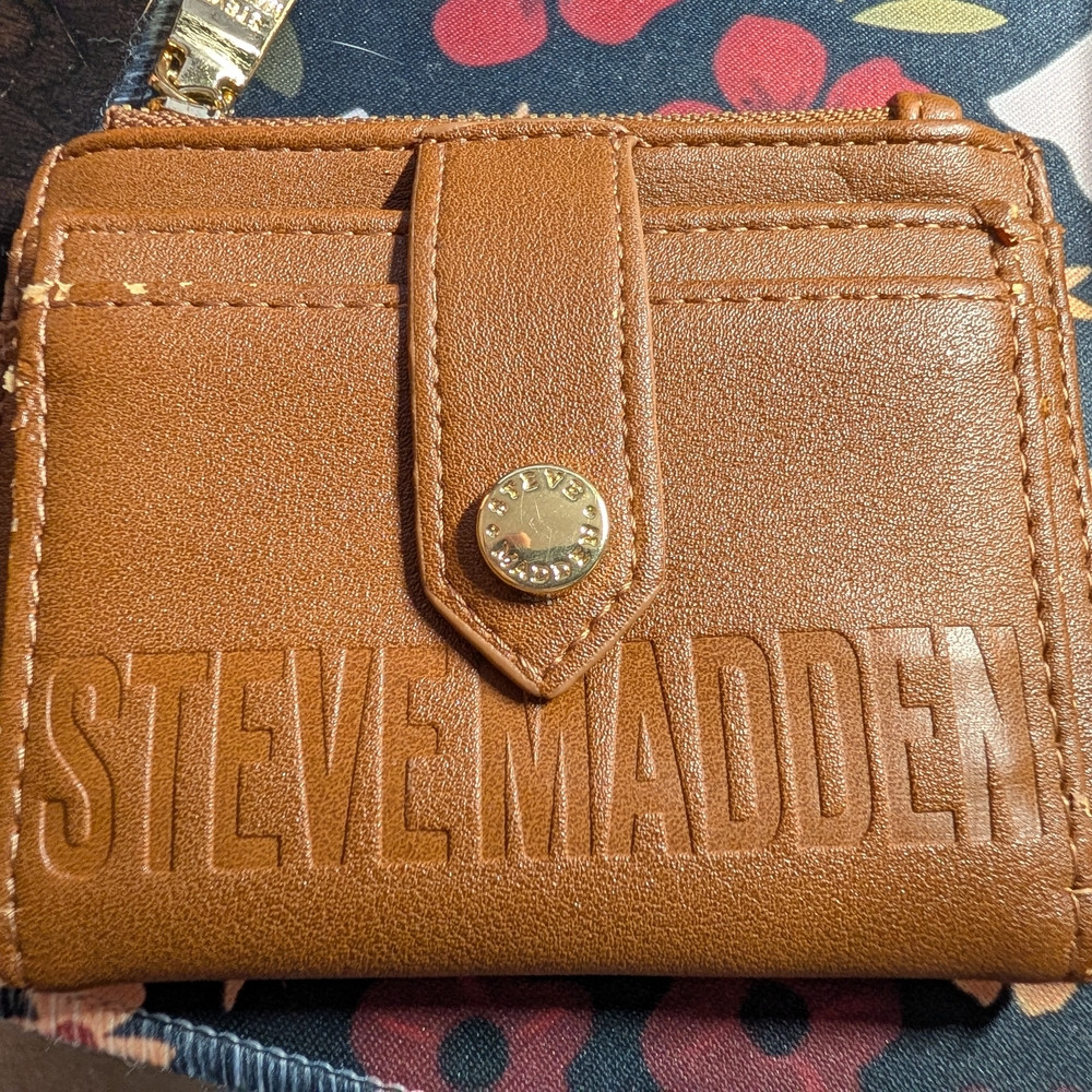 Steve Madden Tan Leather Card Holder with Gold Accent